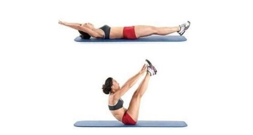 exercice de pliage abdominal pour perdre du poids sur les côtés et l'abdomen