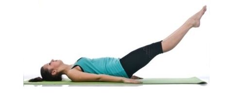 lifting des jambes pour affiner le ventre et les côtés